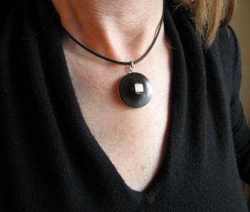 Pendant Ebony and Silver : $38